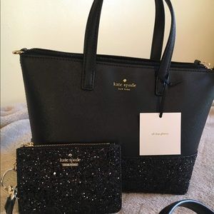 Kate Spade ina Tote with FREE change purse!
